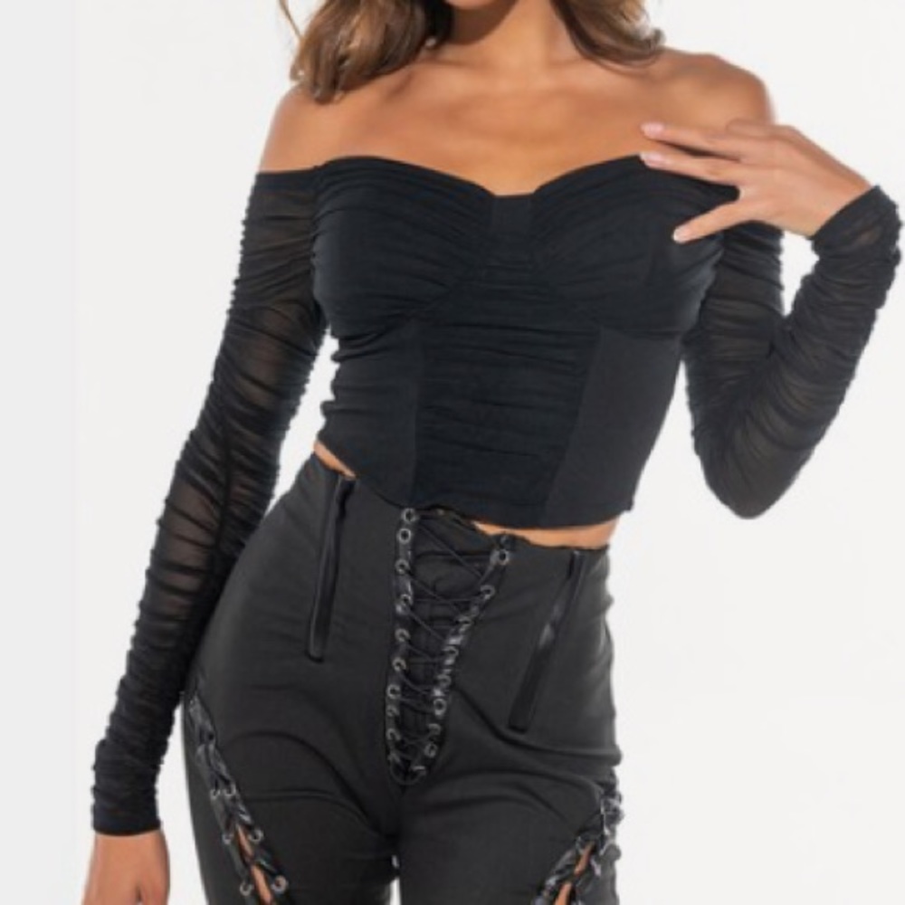 Long Sleeve Blouse (BLACK)